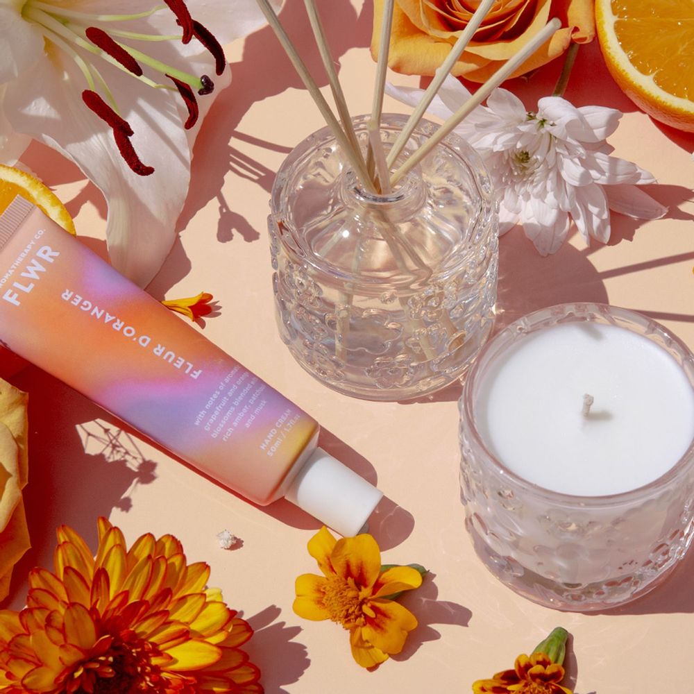 Bougies - Bougie parfumée FLWR. - THE AROMATHERAPY CO.