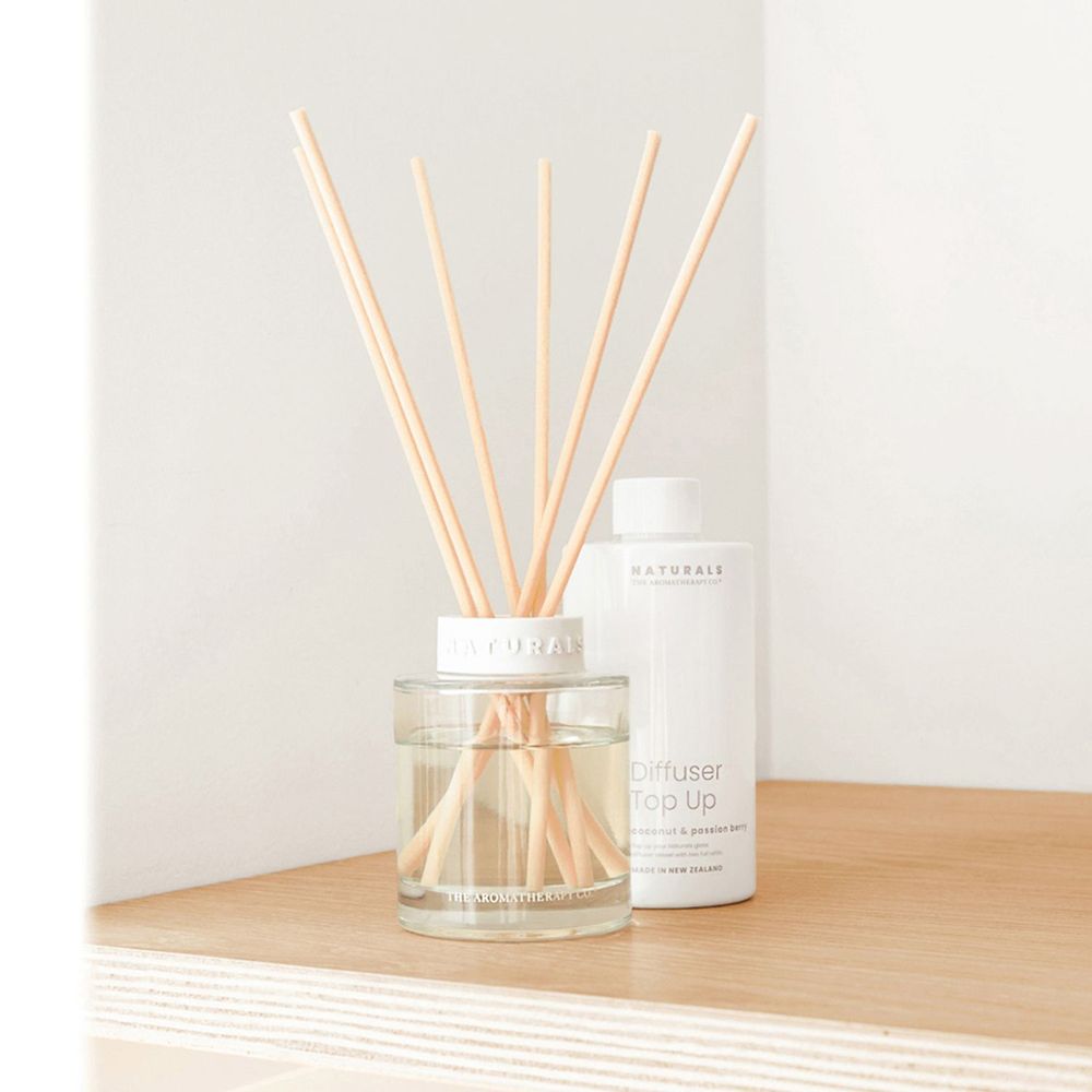 Scent diffusers - Naturals Scented Room Diffuser - THE AROMATHERAPY CO.