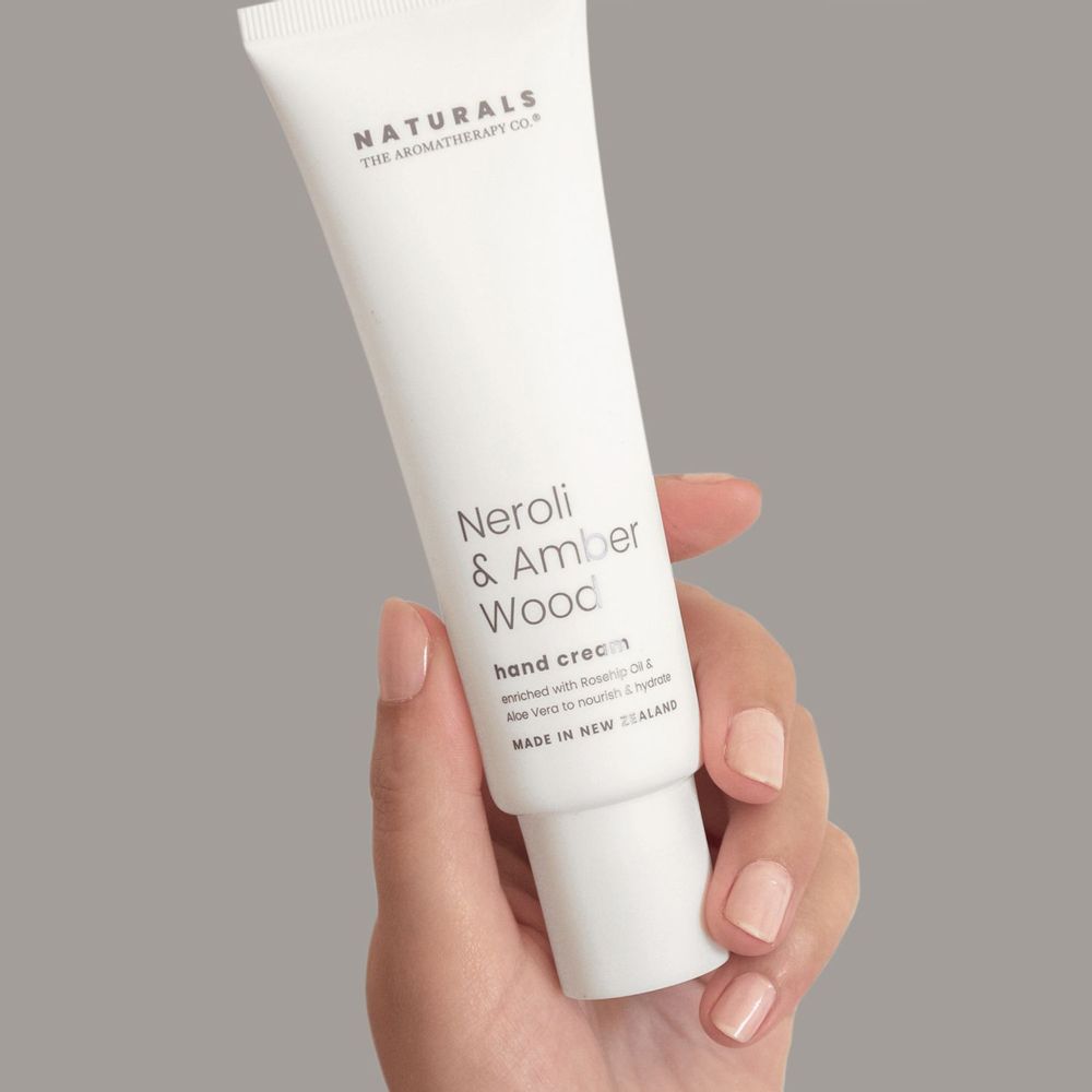 Cosmétiques - Naturals Crème pour les mains - THE AROMATHERAPY CO.