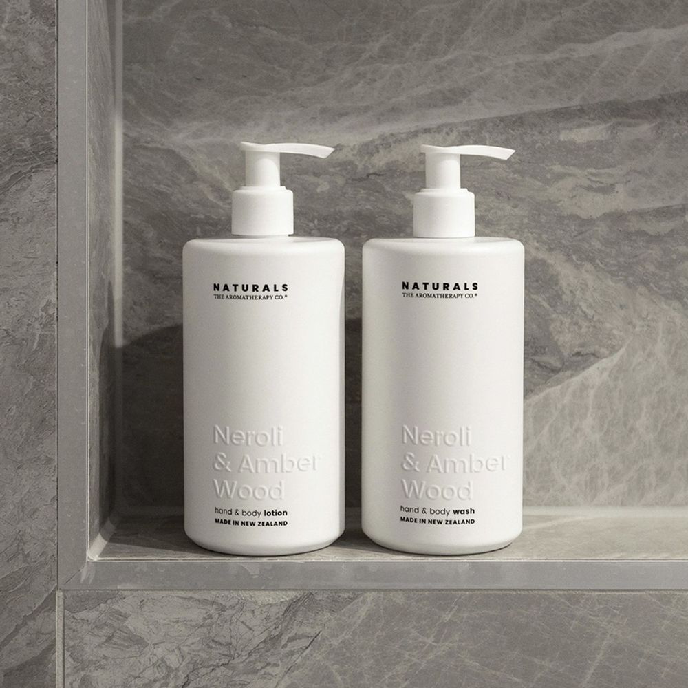 Cosmétiques - Naturals Lotion pour les mains et le corps - THE AROMATHERAPY CO.