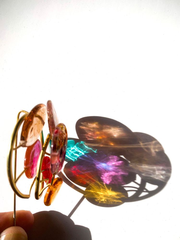 Cadeaux - Broche plaqué or en verre Murano confetti Elia collection - CHAMA NAVARRO
