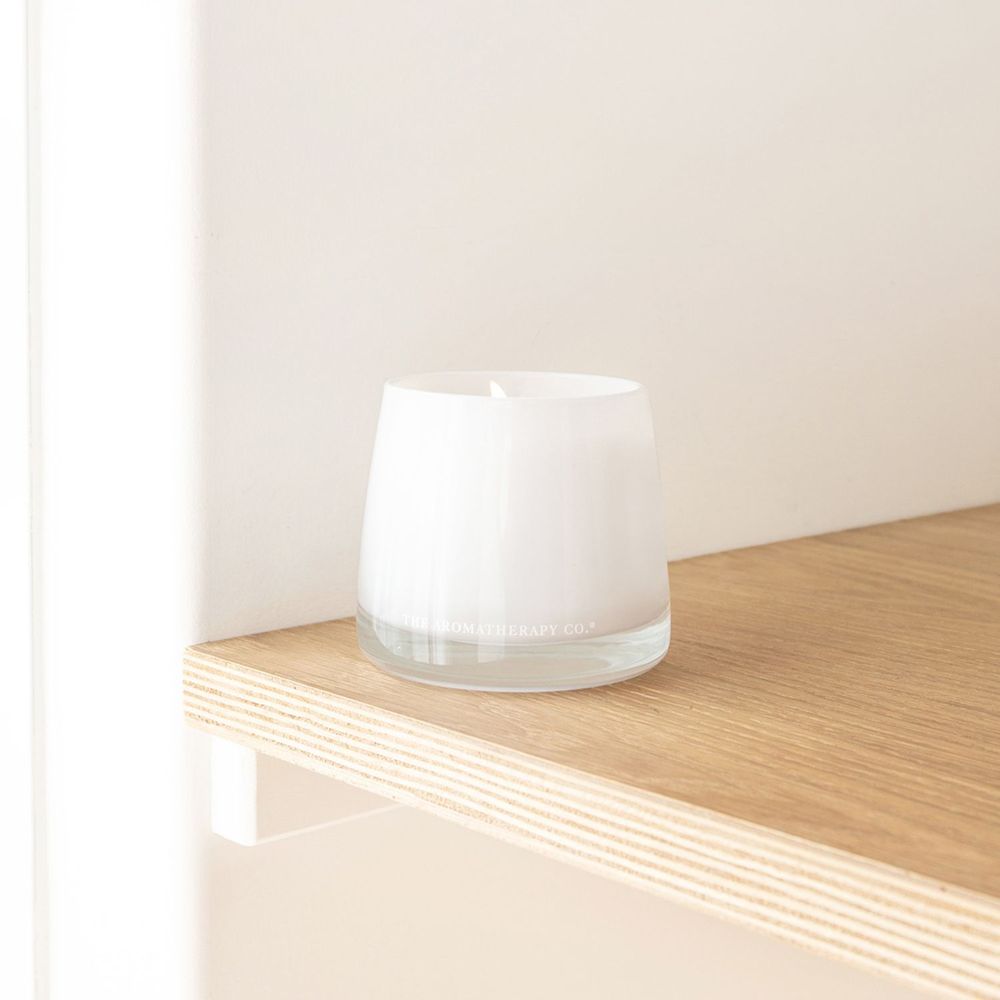 Candles - Therapeutic soy wax candle with essential oils - THE AROMATHERAPY CO.