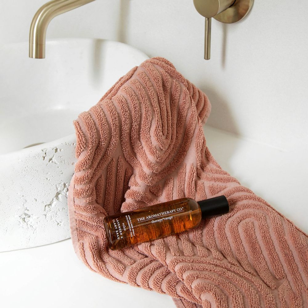 Home fragrances - Therapy Home & Laundry Spray with Essential Oils - THE AROMATHERAPY CO.