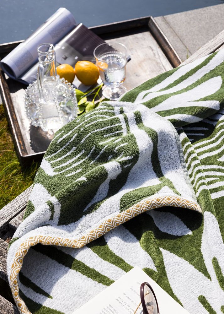 Serviettes de bain - Toucan Kaki - Drap de plage en jacquard de coton - ALEXANDRE TURPAULT