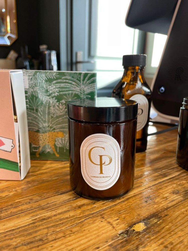 Decorative objects - Tuberose scented candle - CONFIDENCES PROVENCE