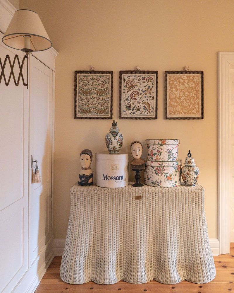 Console table - BUDDENBROOKS Wall Console - HERITAGE 1864