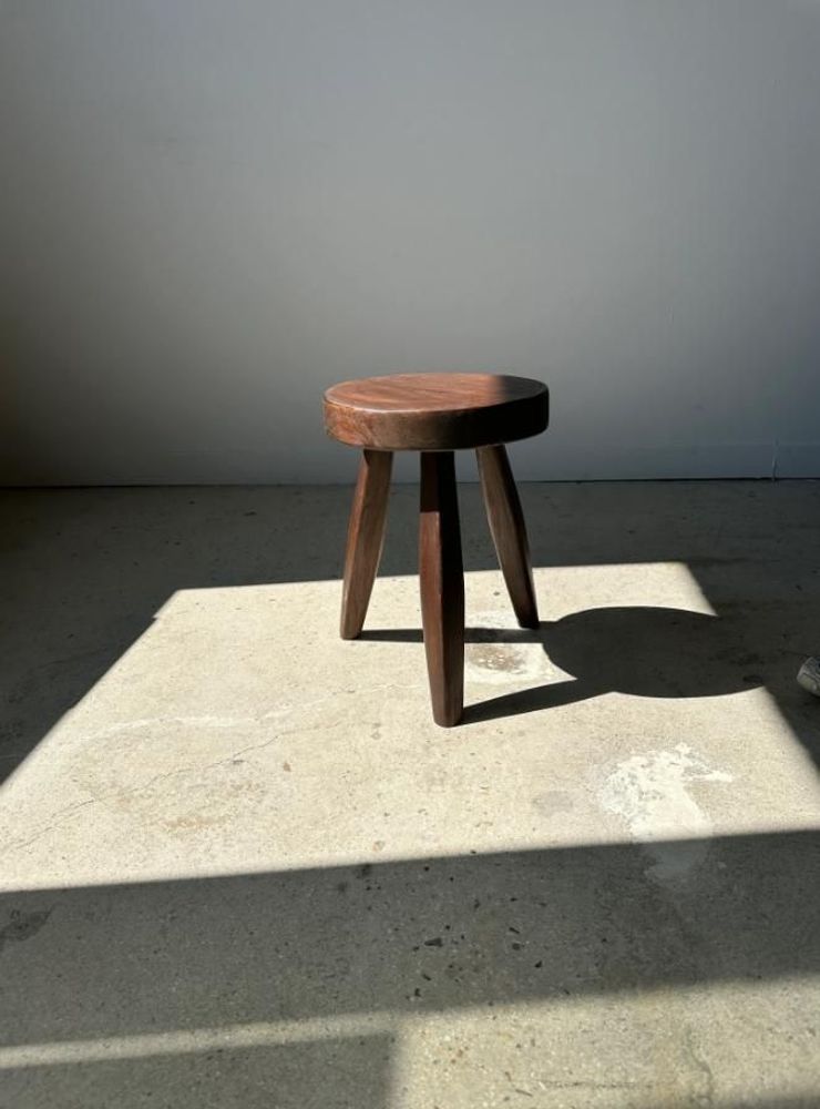 Stools - Small brown solid wood stool with circular seat - OFFICE OBJETS