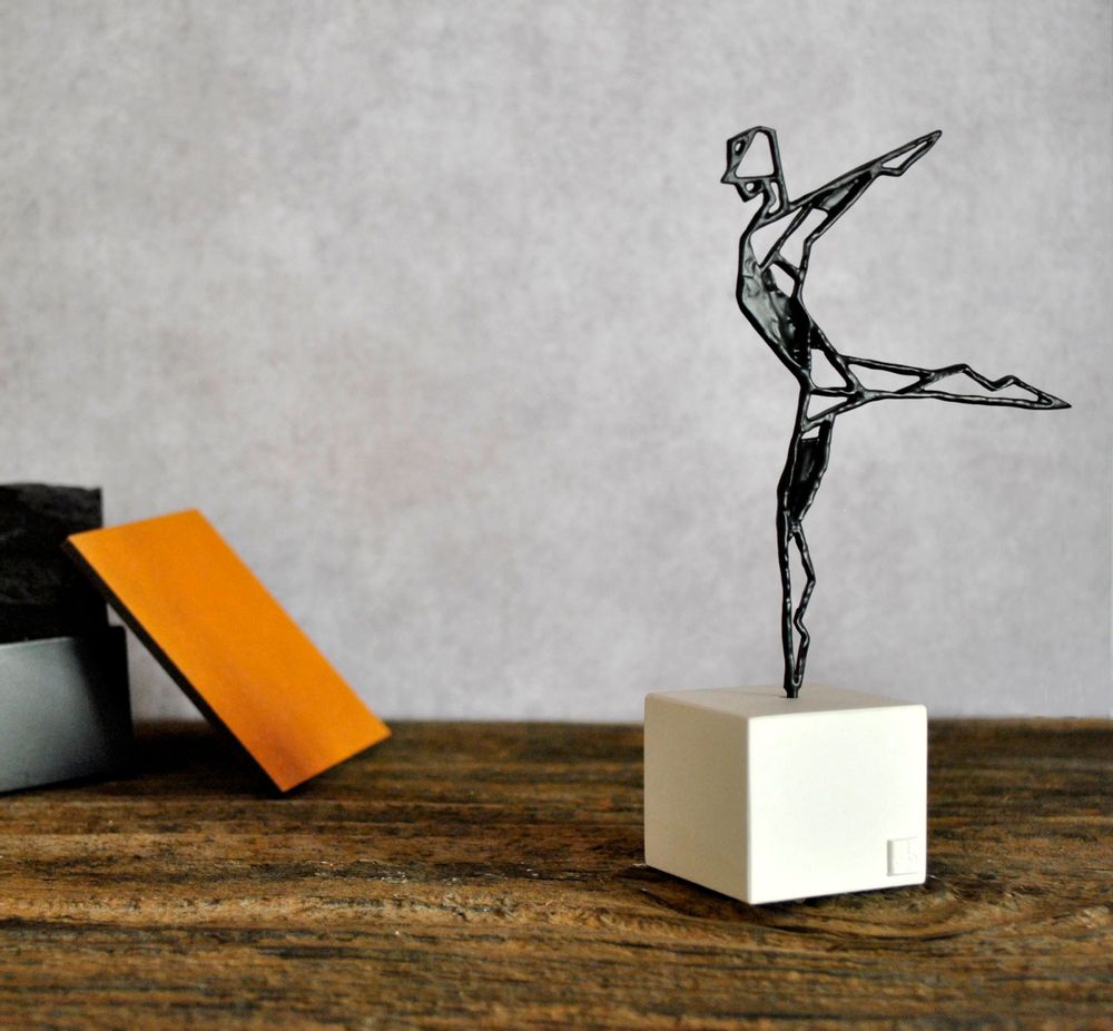 Sculptures, statuettes et miniatures - Statuette en bronze Danseur - MATTER.