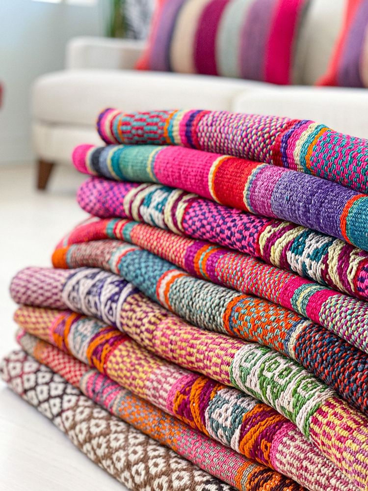 Upholstery fabrics - Andean Frazada - LLAMATIVE