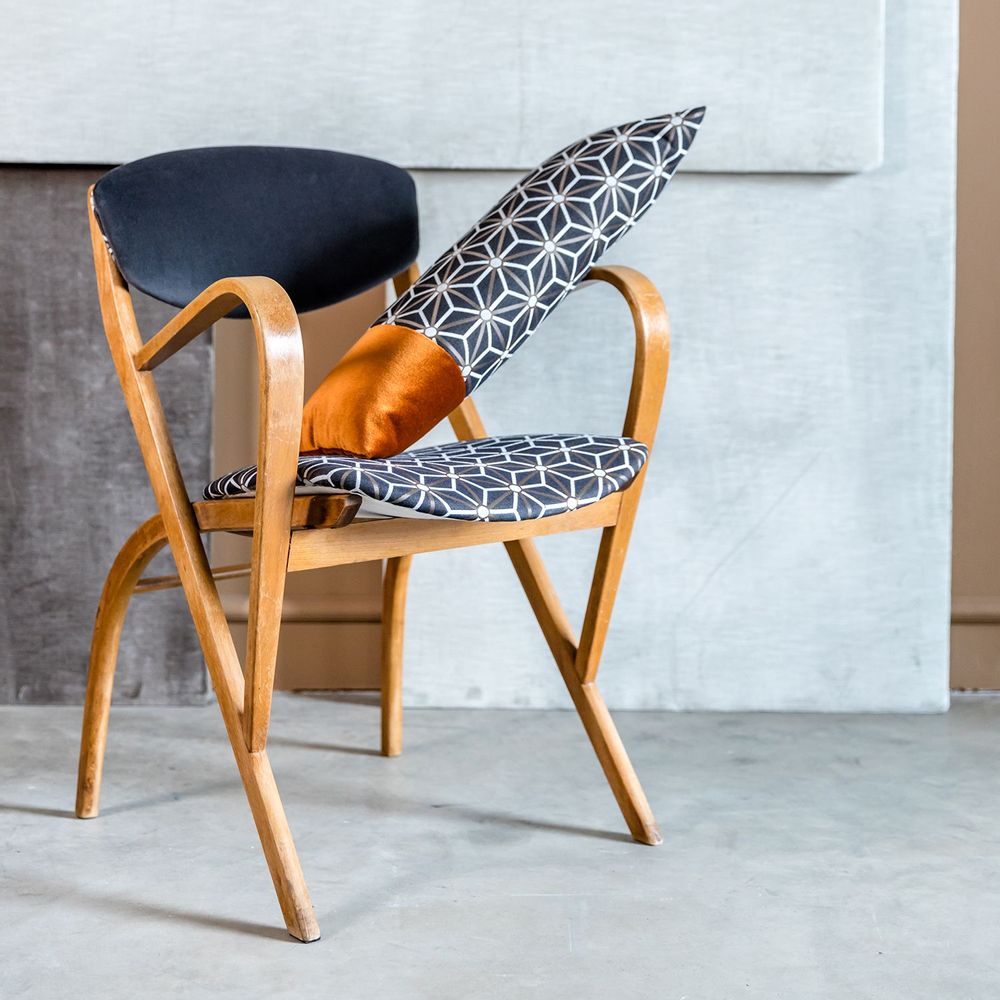 Cushions - SOFT FURNISHINGS: QUILTS AND CUSHIONS - L'OPIFICIO