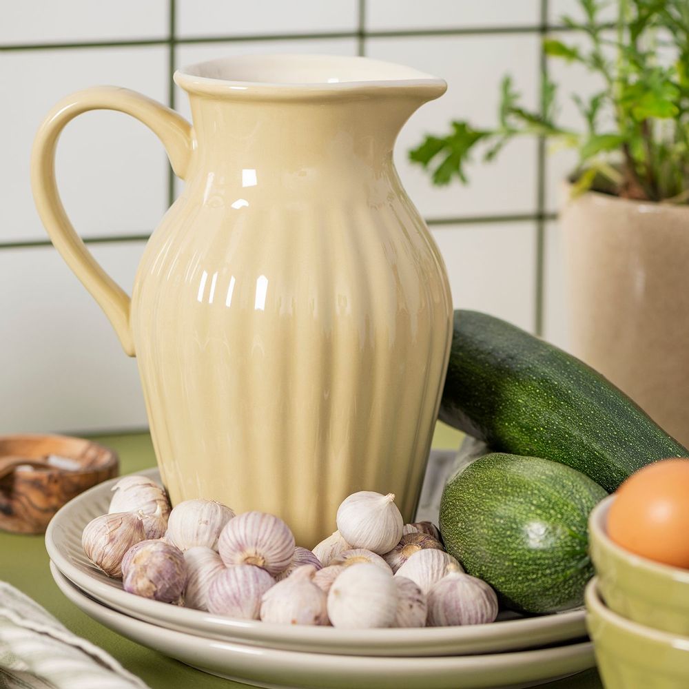 Objets de décoration - Mynte® Hazelnut & Wheat Straw en grès et en tricot - IB LAURSEN