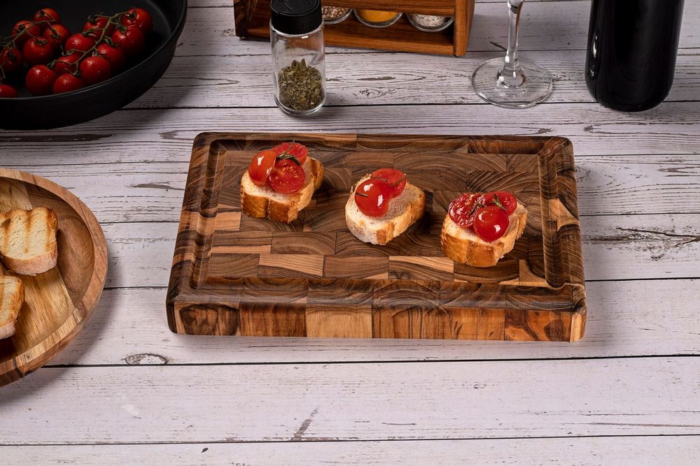 Kitchen utensils - End Grain Teak cutting board - STOLF