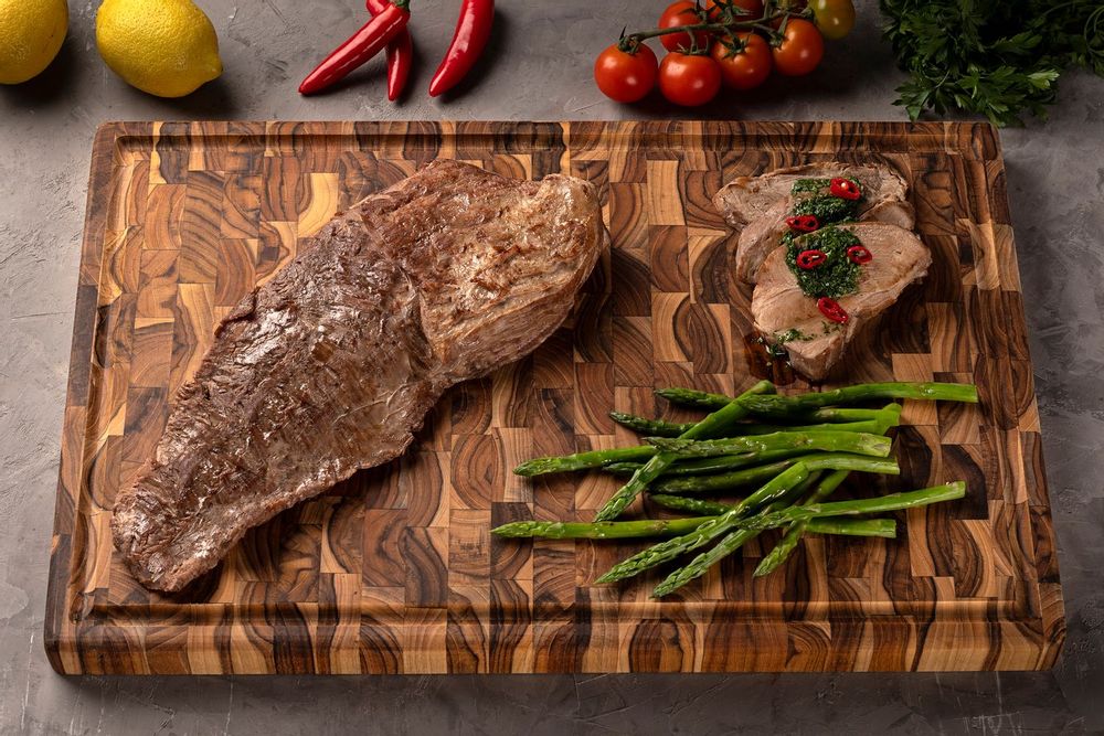 Kitchen utensils - End Grain Teak cutting board - STOLF