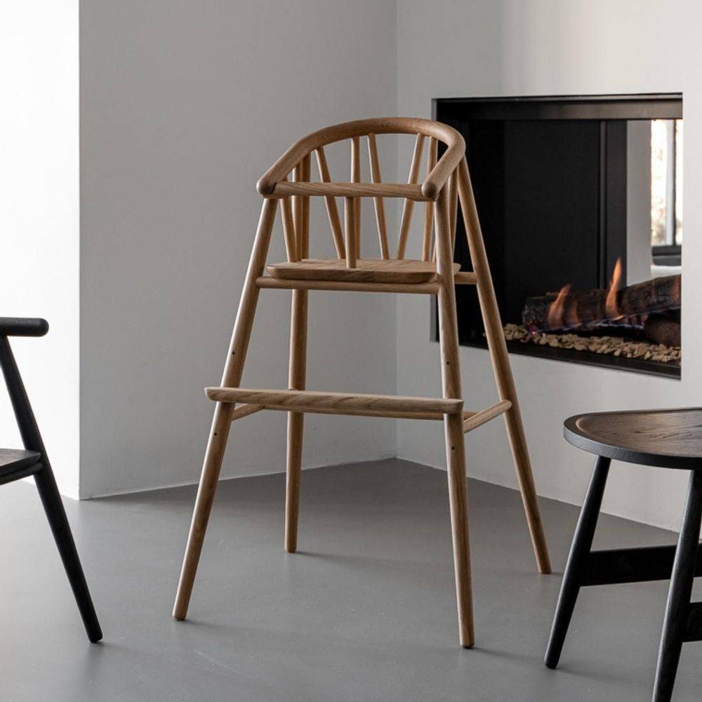 Tables et chaises pour enfant - Chaise haute Saga - OAKLINGS COPENHAGEN