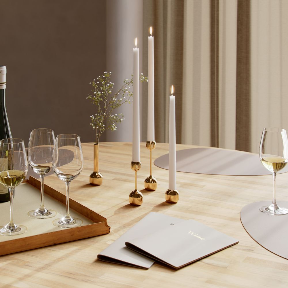 Services - MENU & WINE CARDS - LIND DNA