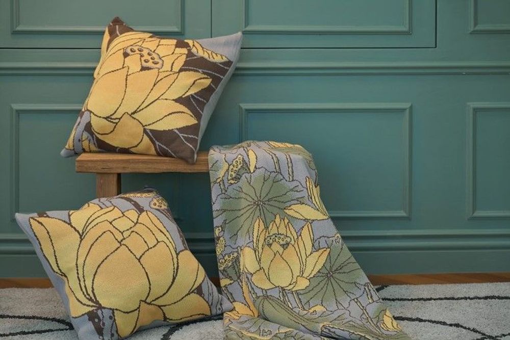 Cushions - Lotus & Bird Cushions Cover - BON`EE(LIVING ART BRAND)