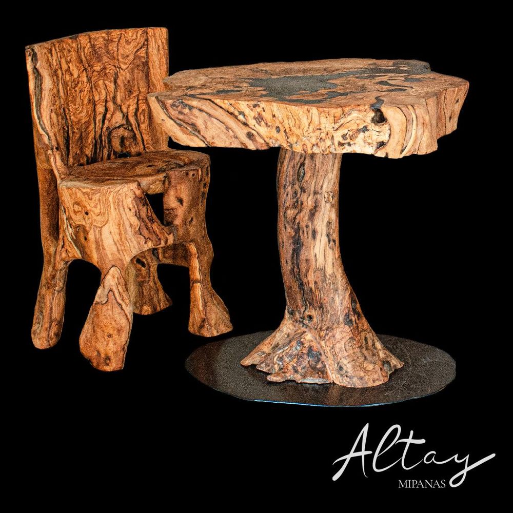 Autres tables - ENSEMBLE CHAISE ET TABLE SCULPTÉ EN BOIS D'OLIVIER RÉCUPÉRÉ - ALTAY MIPANAS