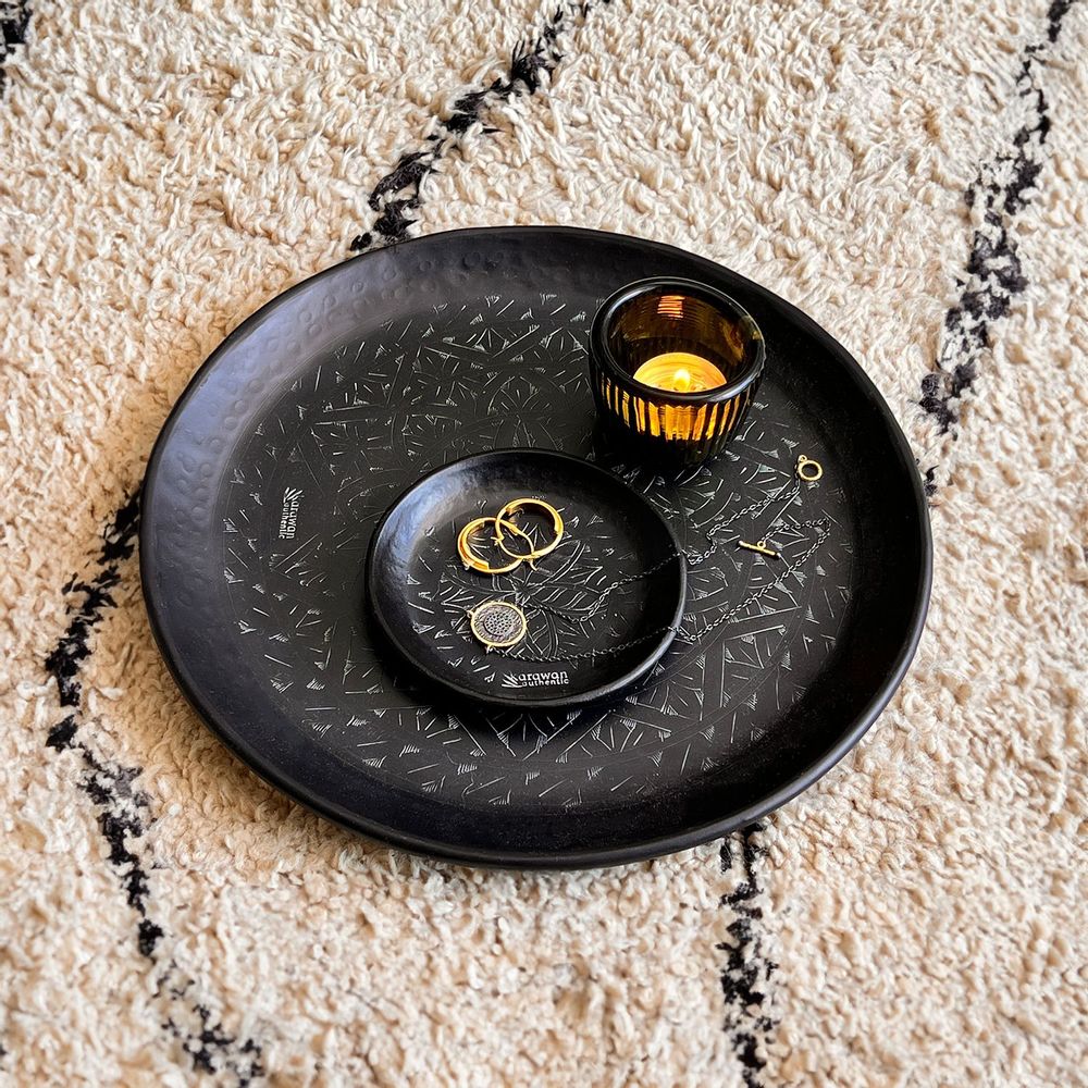 Objets de décoration - COUPELLE EN LAITON NOIR GRAVÉ 'ARABESK' - KARAWAN AUTHENTIC