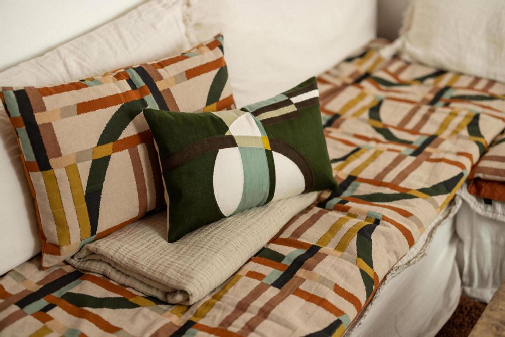 Coussins - Coussin brodé Naël Olive 30 x 50 - MAISON VIVARAISE - SDE VIVARAISE WINKLER