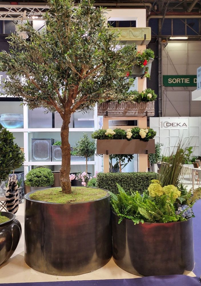 Pots de fleurs - Planteurs Elite - CAPITAL GARDEN PRODUCTS LTD