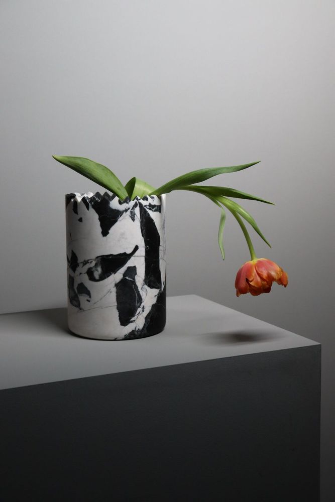 Vases - Vase Triangoli Grand Antique - EDITIONS MILANO