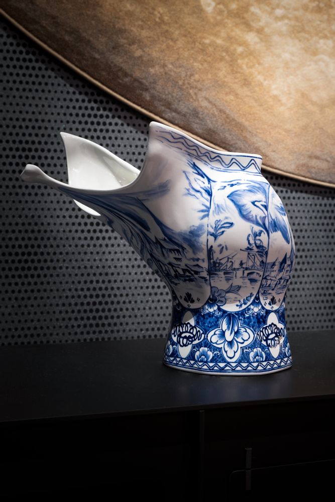 Vases - Hand-painted Blow Away Vase - Moooi x Royal Delft - ROYAL DELFT