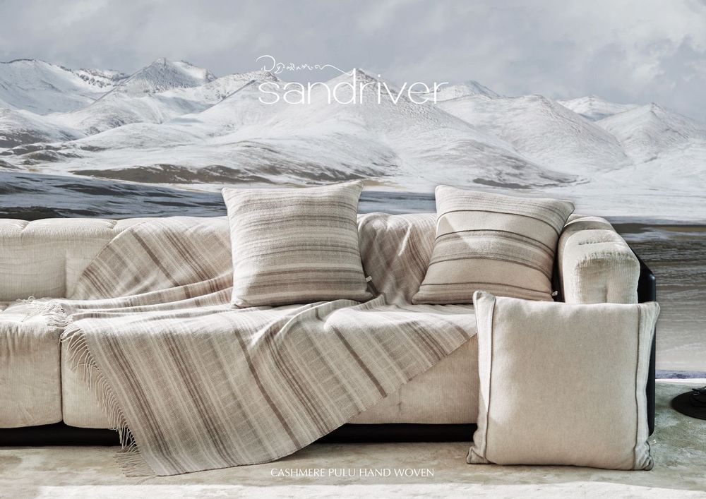 Throw blankets - Tibetan Pulu handmade natural cashmere plaid - SANDRIVER CASHMERE