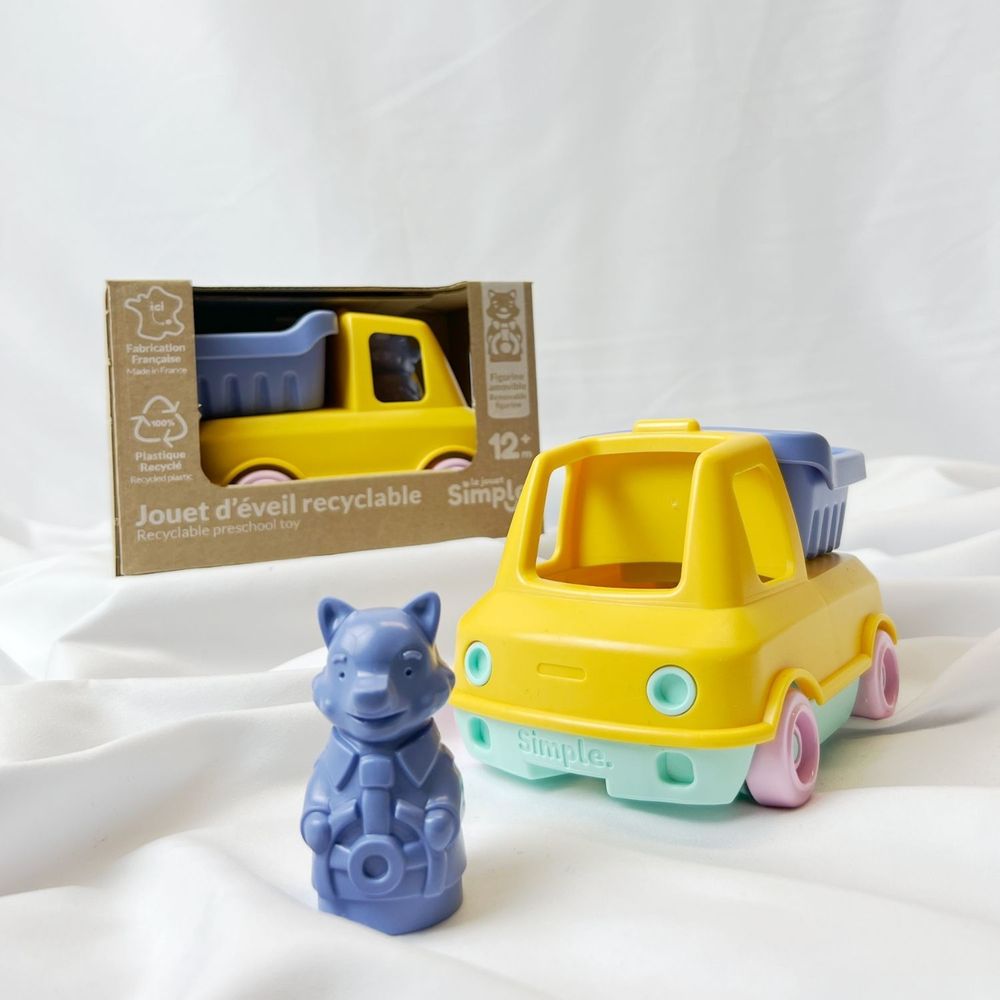 Toys - My first train trucks - Made in France 100% recycled and recyclable plastic - LE JOUET SIMPLE.