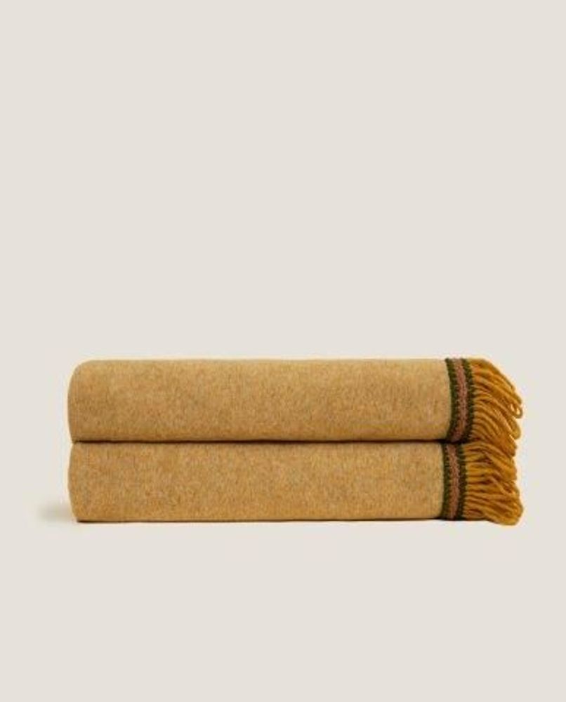 Throw blankets - SOFT BAMBOO WITH FRINGES COLLECTION - SOFT COTTON WITH EMBROIDERY COLLECTION - FRATI HOME