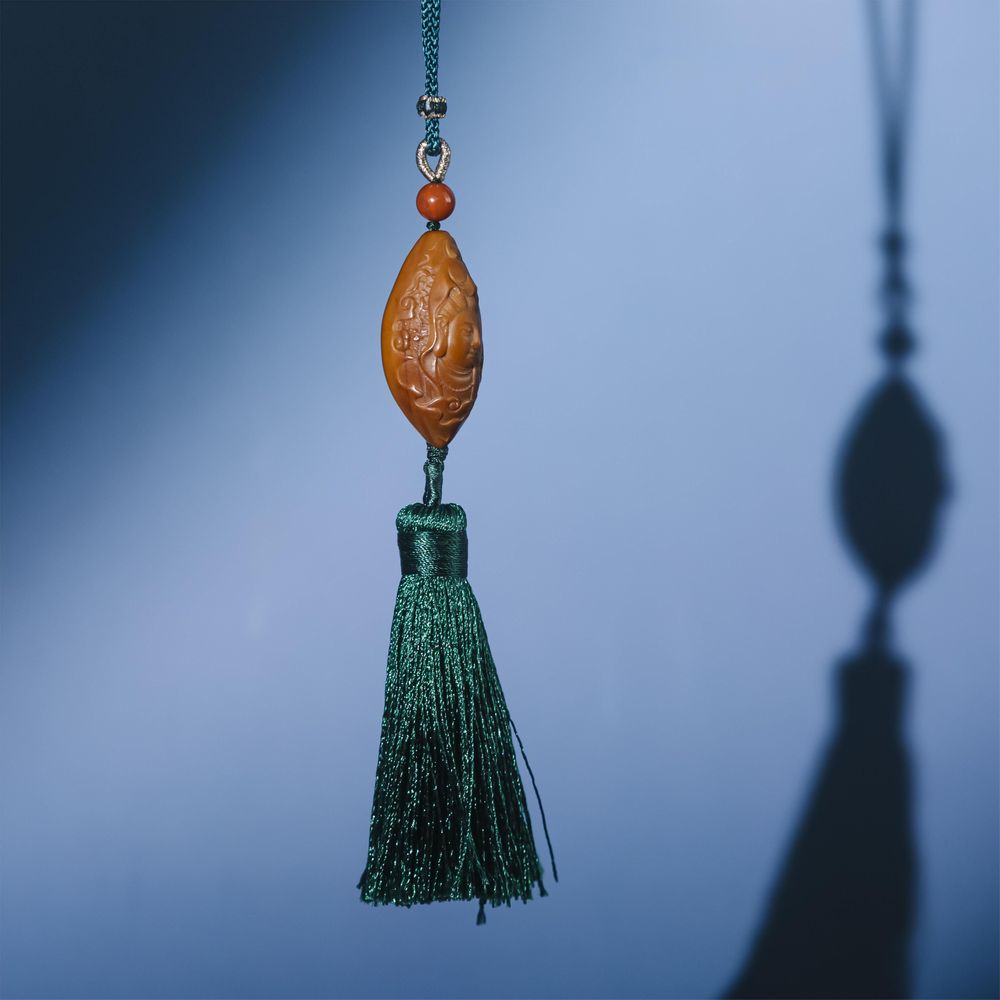 Bijoux - Bijoux d'art populaire chinois, sculpture sur noyau - THE ZHAI