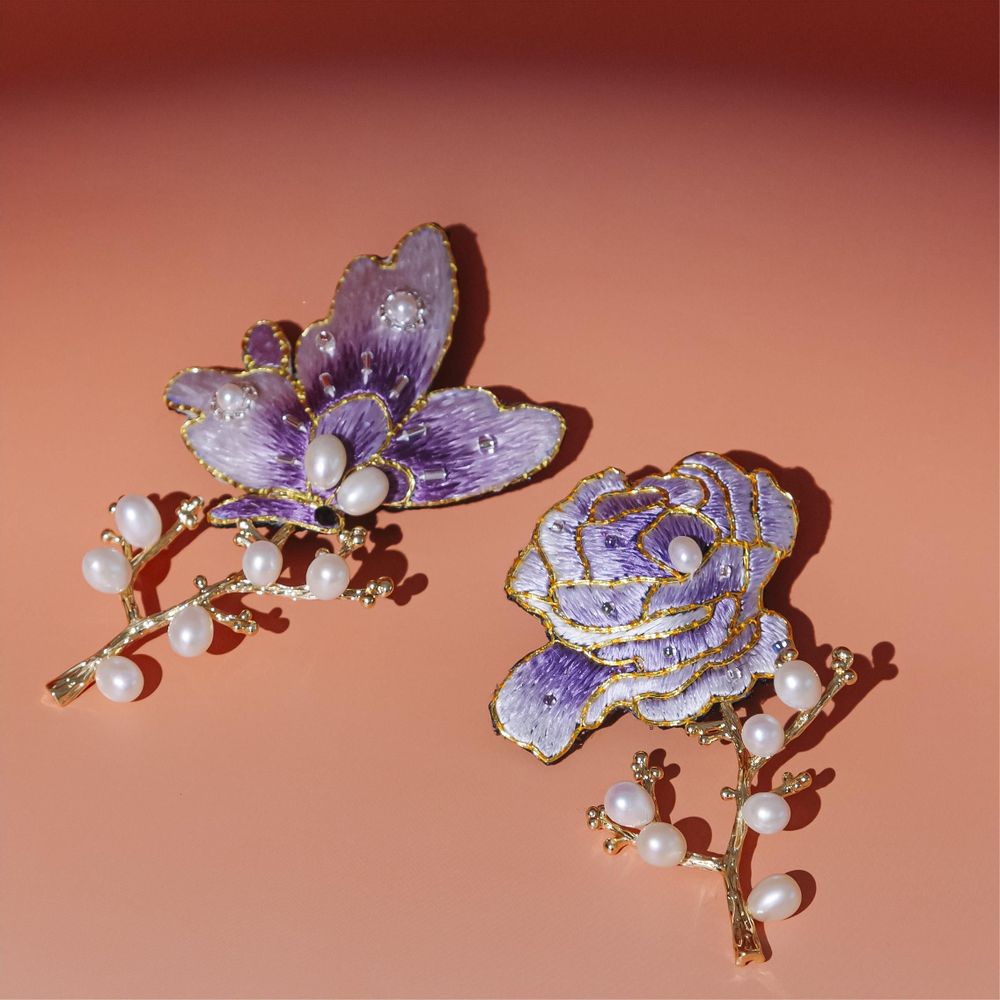 Brooches - Silk Suzhou Embroidery - THE ZHAI