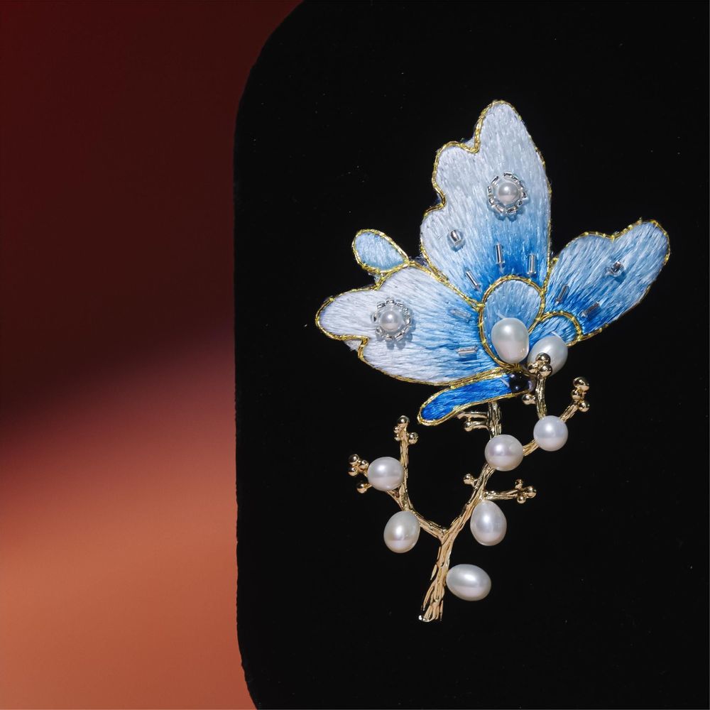 Brooches - Silk Suzhou Embroidery - THE ZHAI