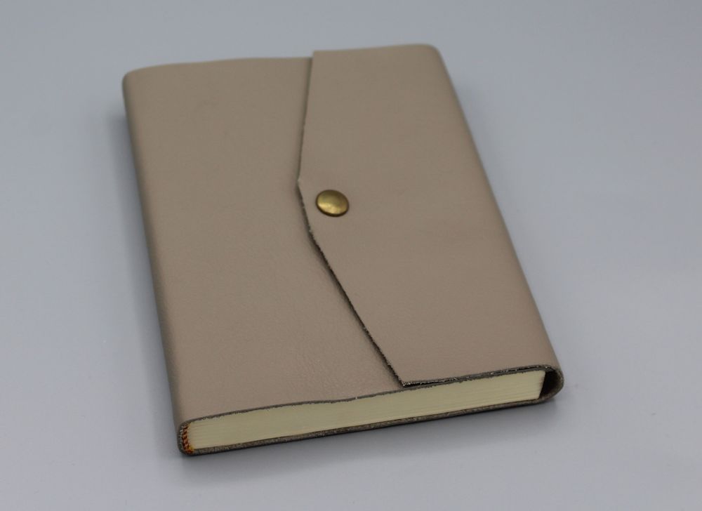 Papeterie bureau - Carnet en cuir souple petit format - LEGATORIA LA CARTA