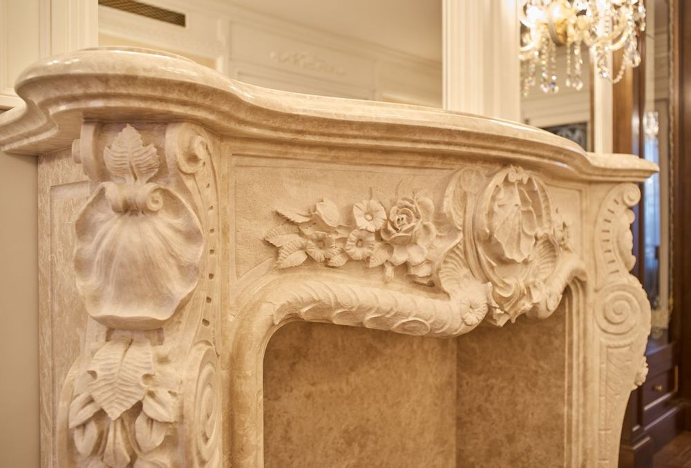 Fireplaces - Customised Marble Fireplaces - PISTORE MARMI