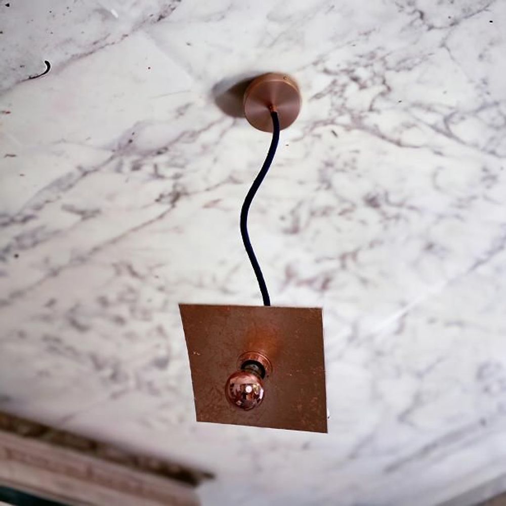 Decorative objects - Movement. Wall or ceiling lamp. 23 carat gold leaf. - ATELIER DE MR C
