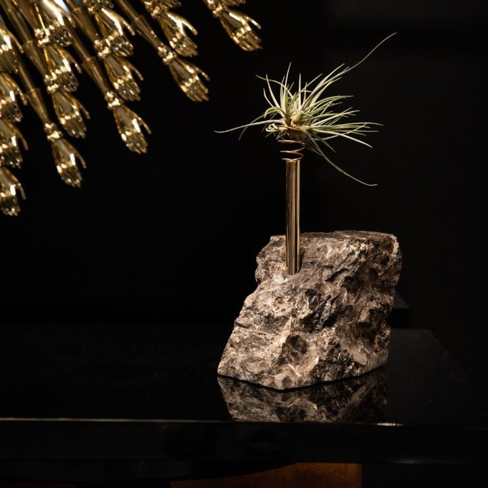 Decorative objects - Collis II - A Sculptural Vase Stand Inspired by Nature's Grandeur - MAEVE