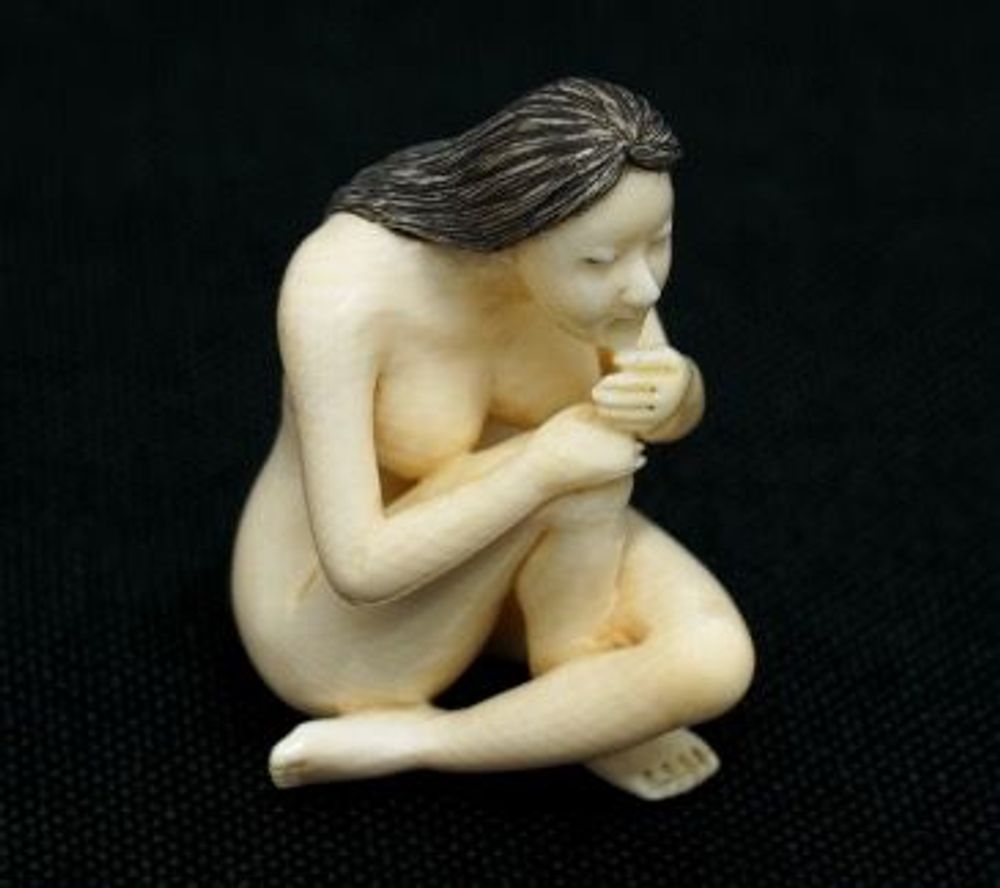 Unique pieces - The naked truth. - TRESORIENT