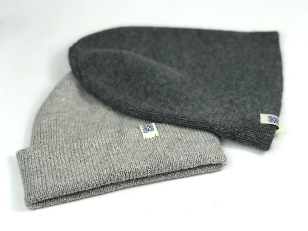Chapeaux - Bonnet tricoté - T'RU SUSTAINABLE HANDMADE