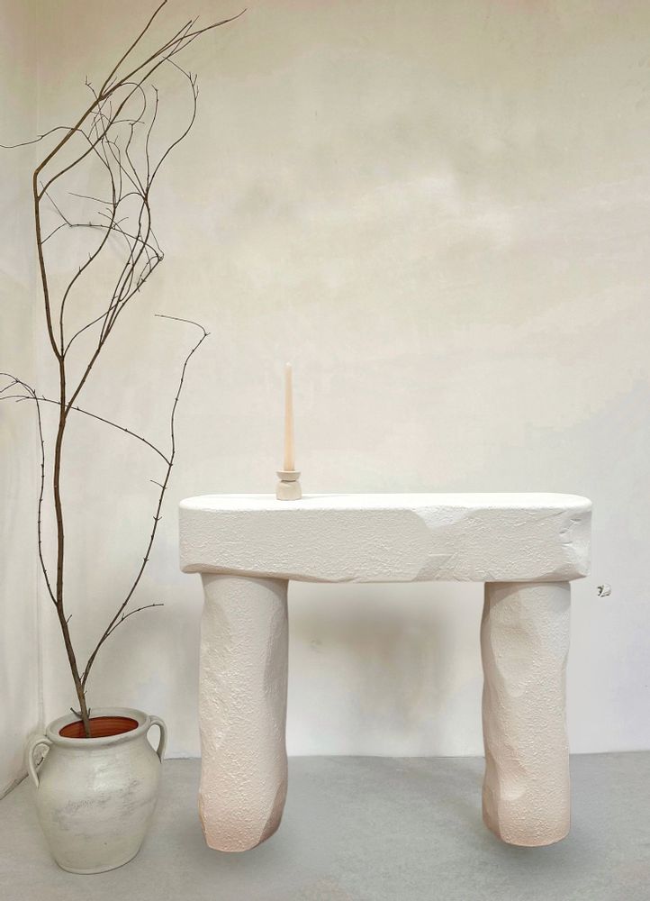 Console table - Flintstones' Console Table. - BELIZE MAR