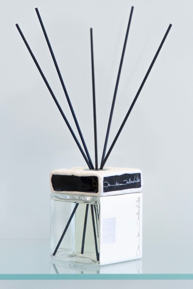 Parfums d'intérieur - PARFUM D'INTÉRIEUR - NOI SIAMO ESSENZA - ARTE PURA  DANIELA DALLAVALLE