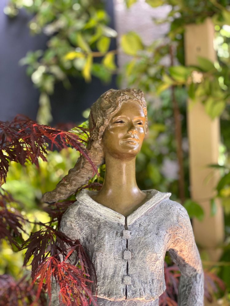 Outdoor decorative accessories - Bronze sculpture the time of secrets - LUSSOU-SCULPTEUR
