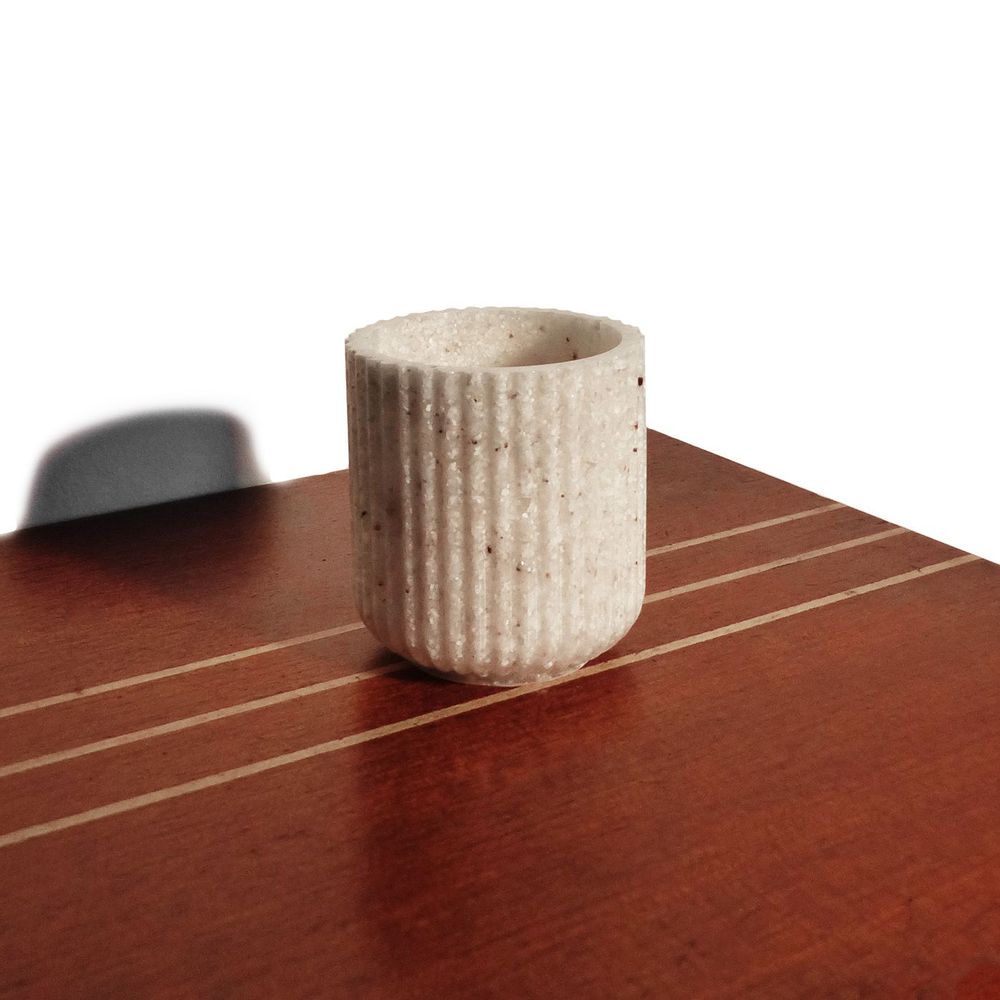 Design objects - Handmade jars & candle holder made of recycled oyster shells Materialys - MATERIALYS
