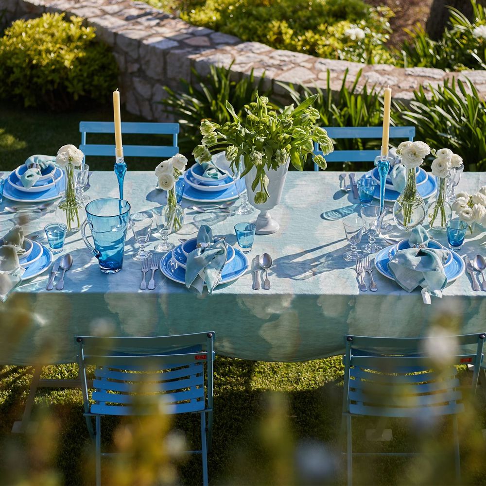 Table cloths - NUAGES Linen Tablecloths & Napkins - SUMMERILL AND BISHOP