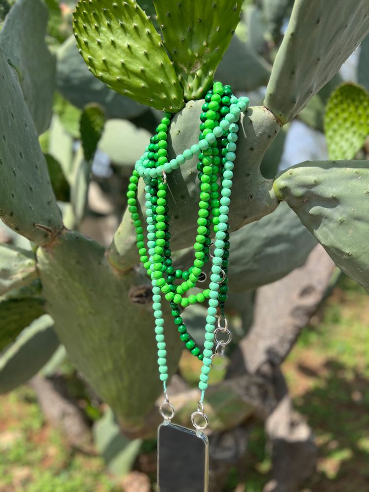 Jewelry - Mobile Phone Chain made of wooden beads in pastelmix - ESCAPULARIO / MOBEADS