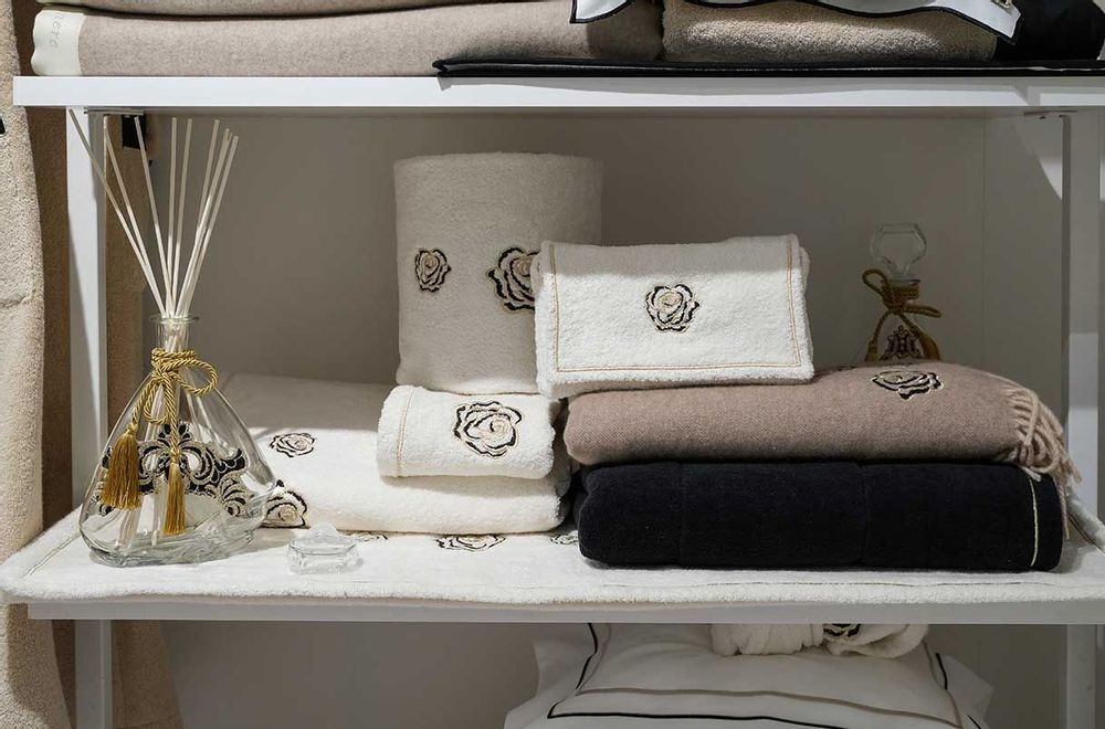 Serviettes de bain - Mod. GOLD And BLACK - MAISON CLAIRE