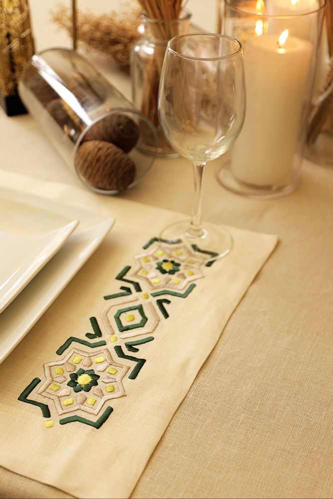 Placemats - PLACEMAT GREEN ARABESQUE SET OF 2 - HYA CONCEPT STORE