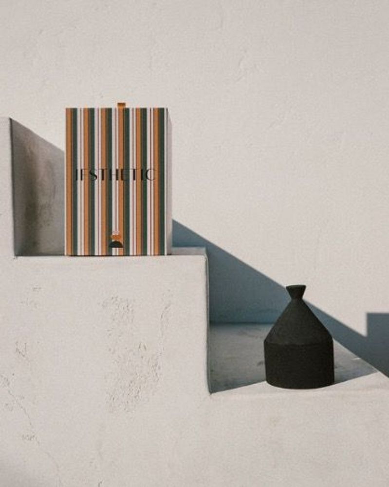 Objets de décoration - BOUGIE ÌHÉ - CHARBON - Kute. - IFSTHETIC