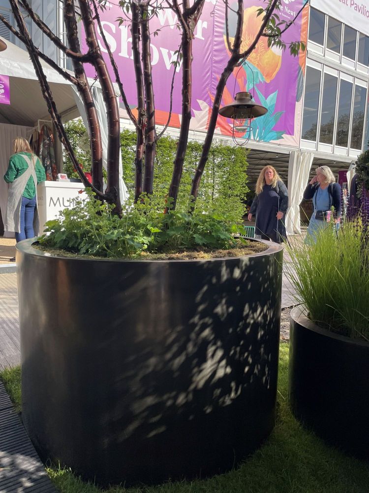 Pots de fleurs - Planteurs Elite - CAPITAL GARDEN PRODUCTS LTD