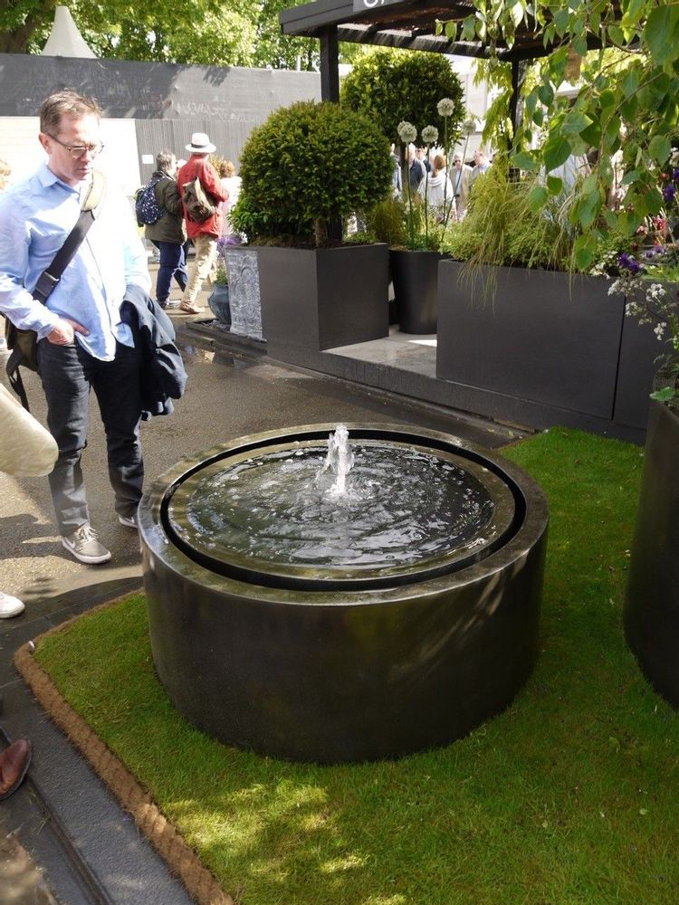 Pots de fleurs - Planteurs Elite - CAPITAL GARDEN PRODUCTS LTD