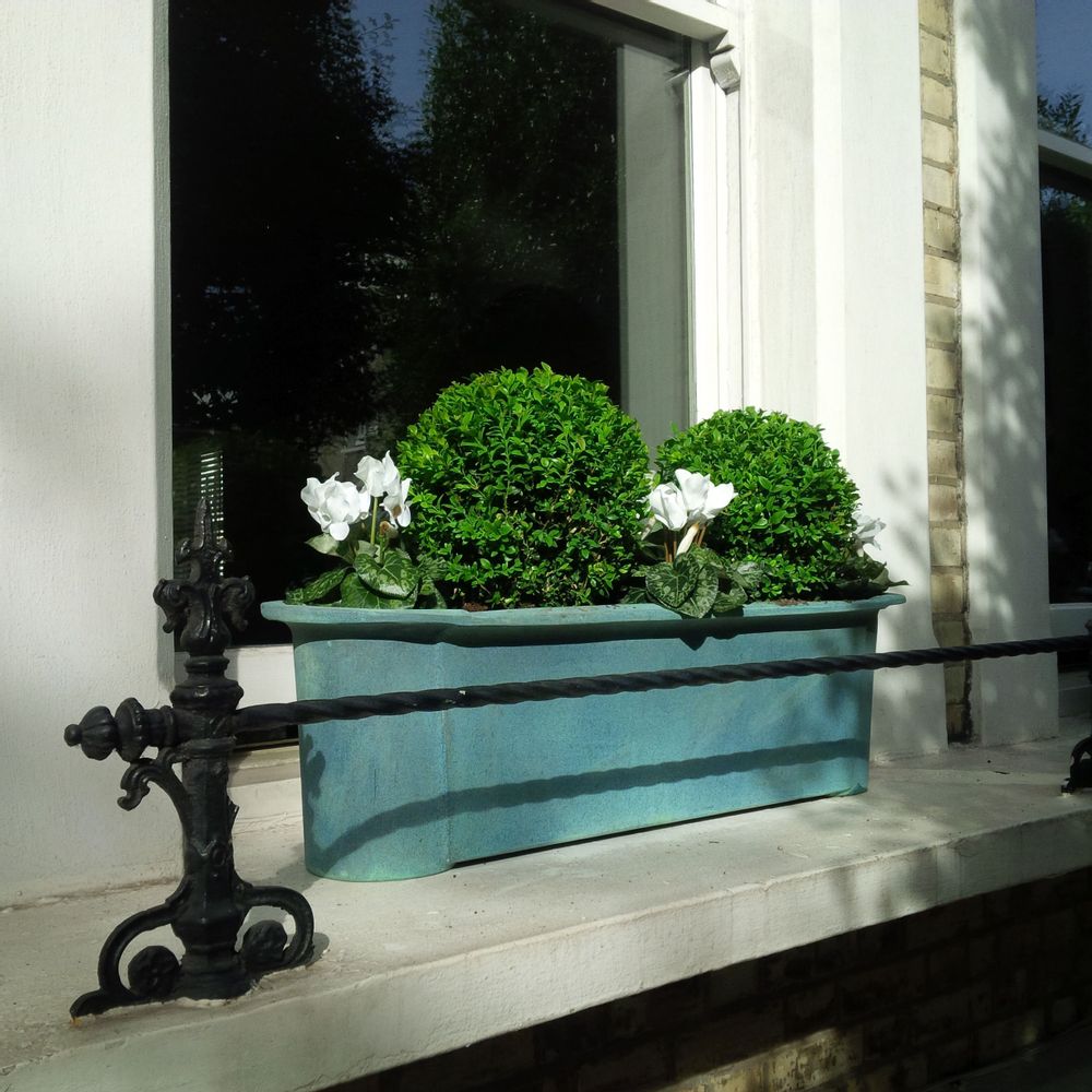 Pots de fleurs - Boîtes à fenêtre - CAPITAL GARDEN PRODUCTS LTD